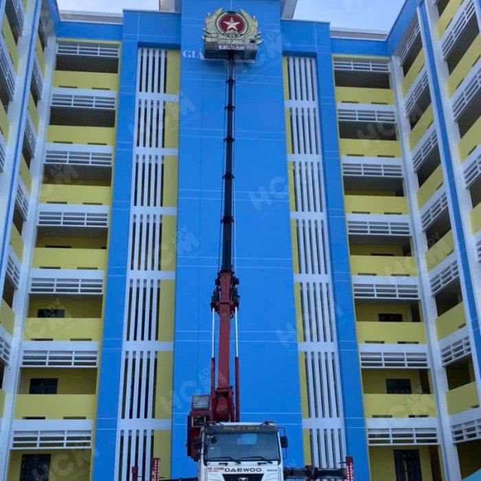 Thi công logo quốc huy inox cơ quan nhà nước