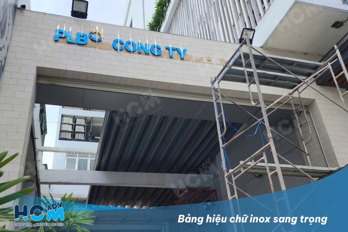 Thi công bảng hiệu chữ inox cho công ty tại TP.HCM