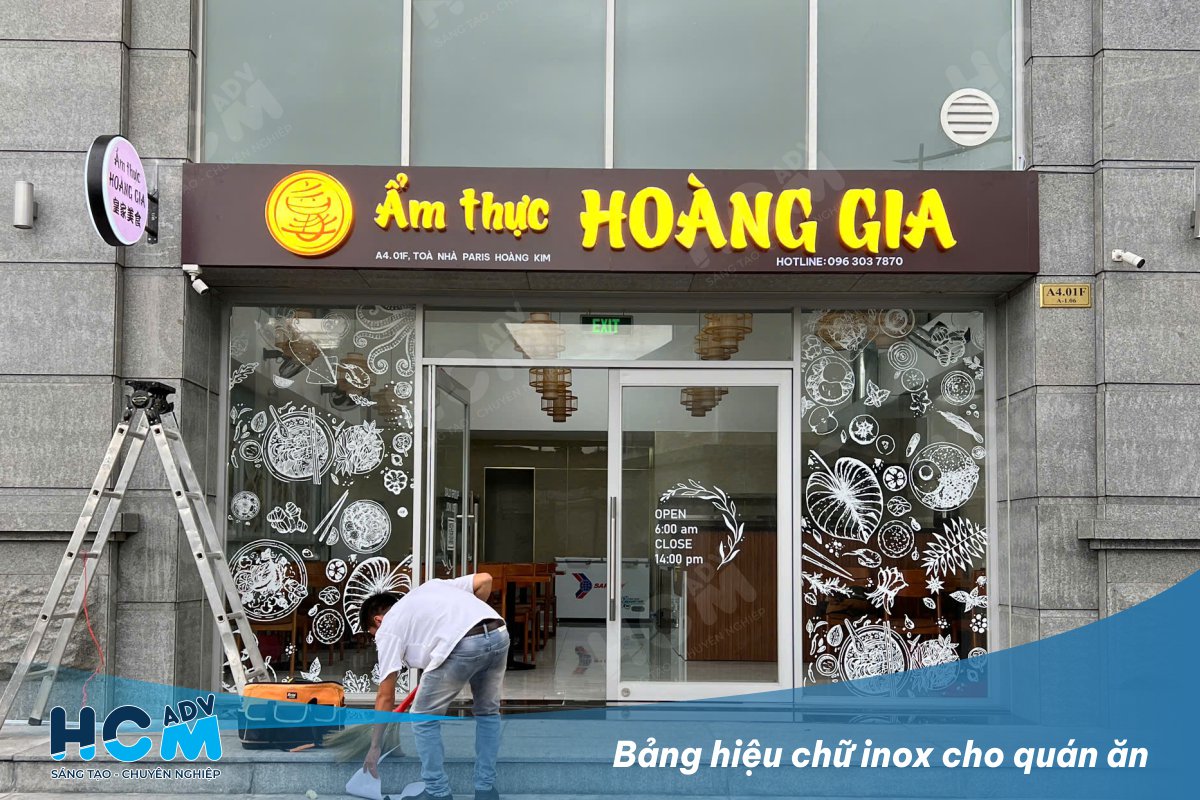 Bảng hiệu chữ inox kết hợp đèn LED mặt tiền quán ăn tại TP.HCM