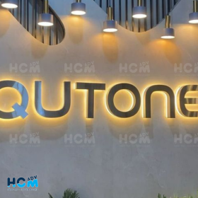 bảng hiệu chữ inox gia công tại xưởng