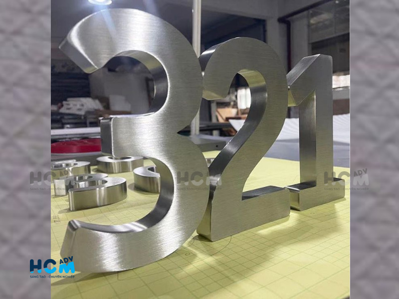 Báo giá bộ chữ inox cho doanh nghiệp