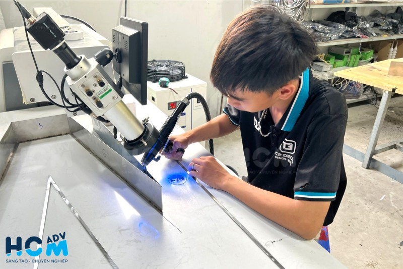 gia công chữ inox mạ cao cấp tại xưởng HCM ADV